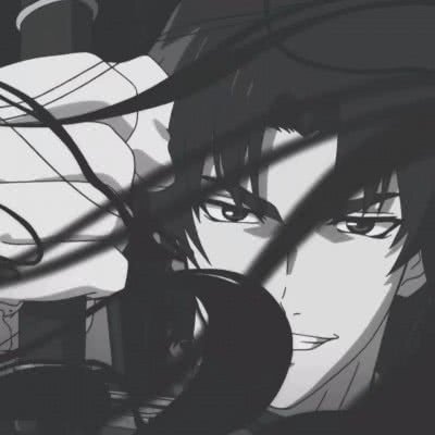 12306回应深圳高铁站台仍有吸烟者